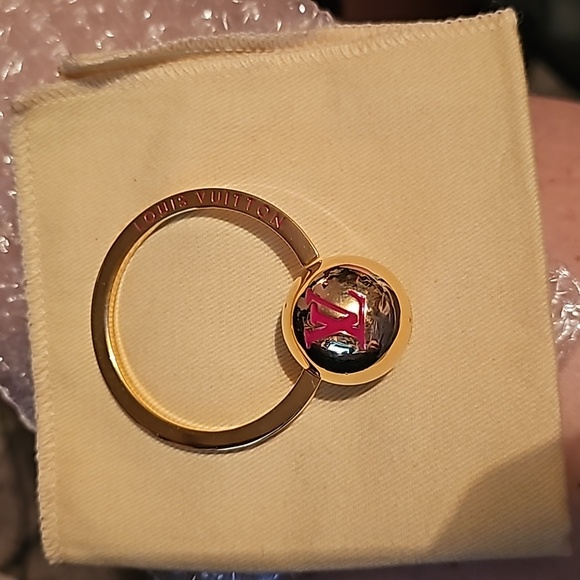 Louis Vuitton Sphere Key Ring/Gold Tone Keychain/Bag Charm - Picture 1 of 4